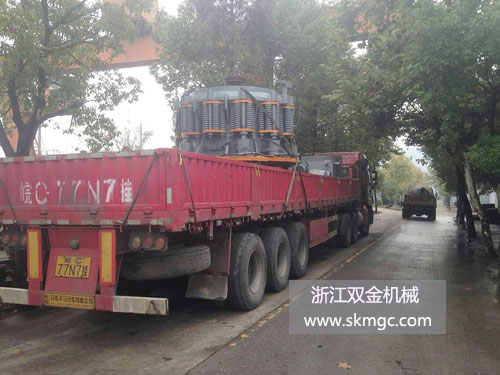 浙江雙金機械圓錐式破碎機