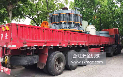 浙江雙金機(jī)械圓錐式破碎機(jī)