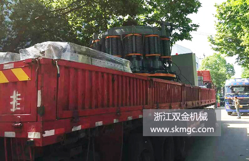 浙江雙金機械圓錐式破碎機