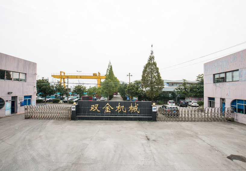 專業(yè)生產(chǎn)破碎機(jī)廠家，開拓石料加工行業(yè)